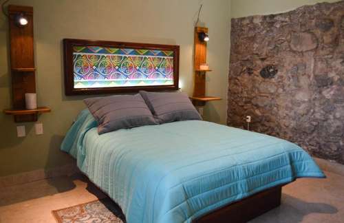 www.hotellascandelas.com