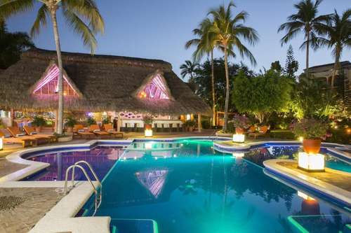www.flamingovallarta.com