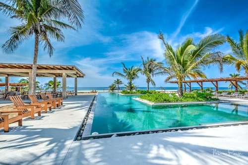 www.mareabeachfrontvillas.com