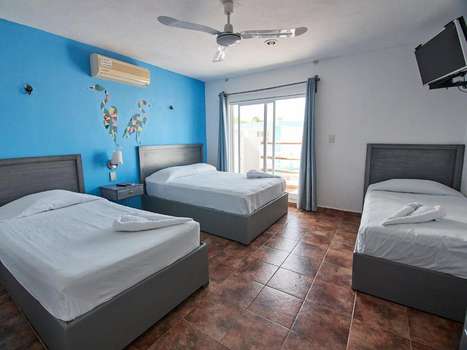 www.hoteltabascorio.com