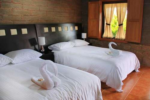 www.hotelmountainlodge.com
