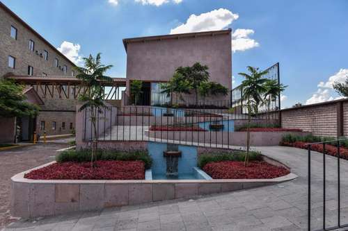 www.hoteloliverinn.com