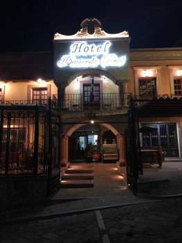 www.hotelhaciendabernal.mx