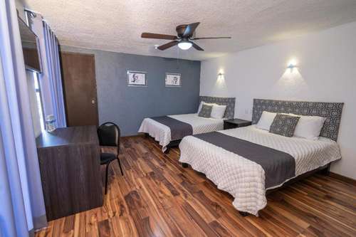www.hotel-delf-inn.com