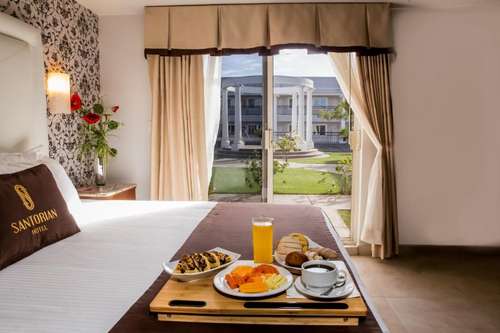 www.hotelsantorian.com