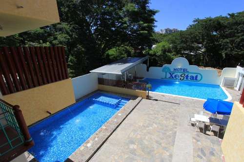 www.hotelxestal.com.mx
