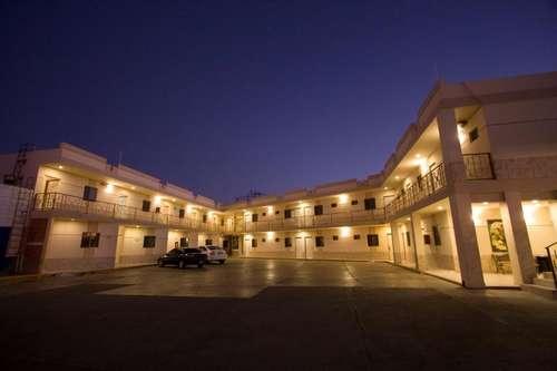 www.hotelhaciendanainari.com