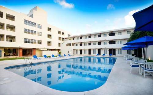 www.hotelbonampak.com