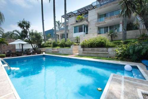 www.colombehotel.com