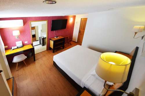 www.centro19hotel.com