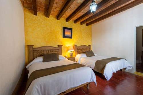 www.hotelcasasangredecristo.com