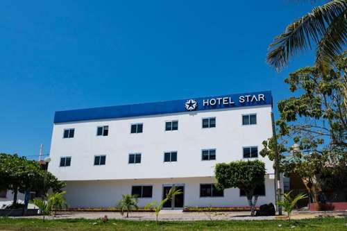 www.hotelstarmanzanillo.com
