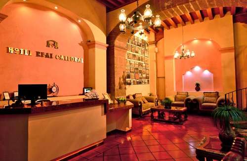 www.hotelrealcatedral.com