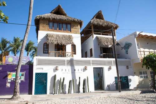 www.palmartropical.com