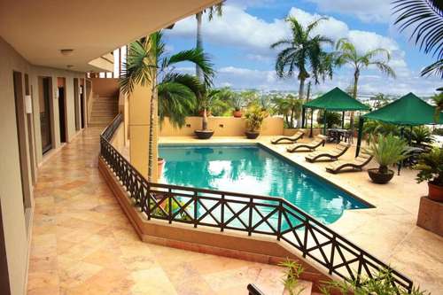 www.hotelsanluislindavista.com