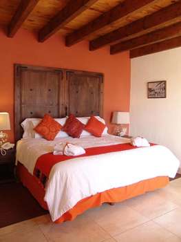 www.hotelcasadeltio.com