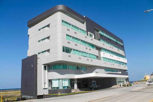 www.hotelpuntaazul.com