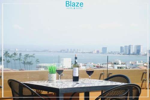 www.blazevallarta.com
