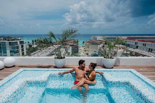 www.thereefresorts.com