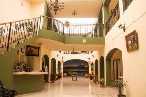 www.hotelmorelos.com