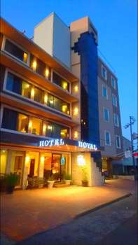 www.royalinnmonclova.com.mx