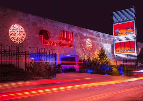 www.autohotelpuentegrande.com