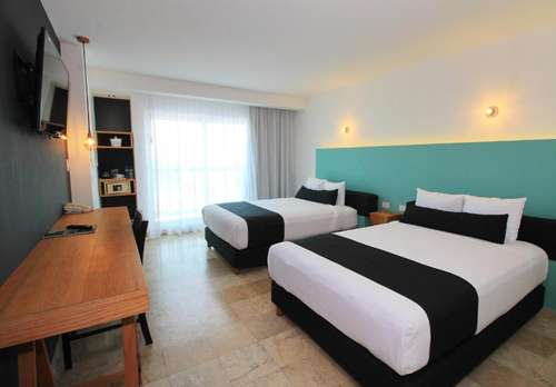 www.hotelrivoli.com