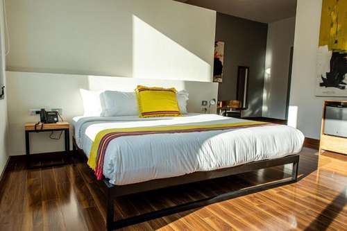 www.urbanarkanahotel.com