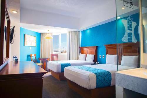 www.hotellois.mx