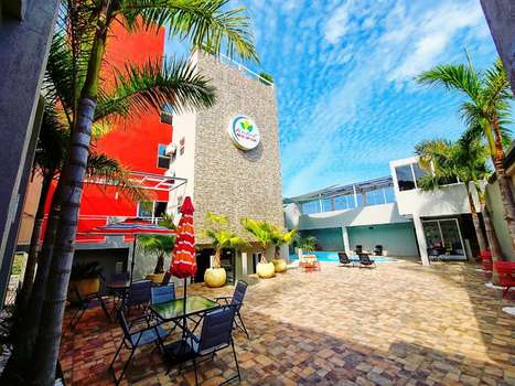 www.hotelrealdelua.com