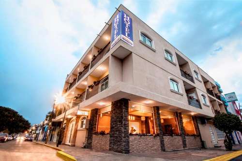www.hotelsanmiguelentuxtla.com