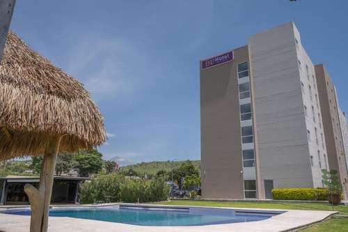 www.hotelbvatlixco.com