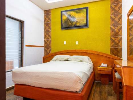 www.vistaalegrehotel.com