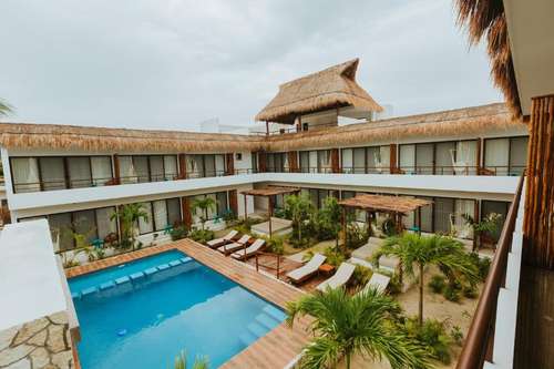 www.najcasaholbox.mx