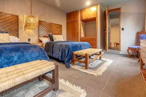 www.hotelcasalavanda.com