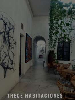 www.hotelviareal.com