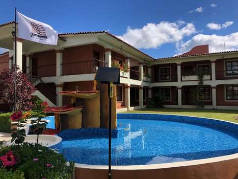 www.hotelarrecifedecoral.com