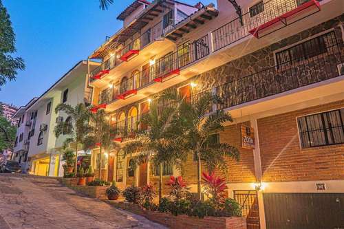 www.zonazhotel.com