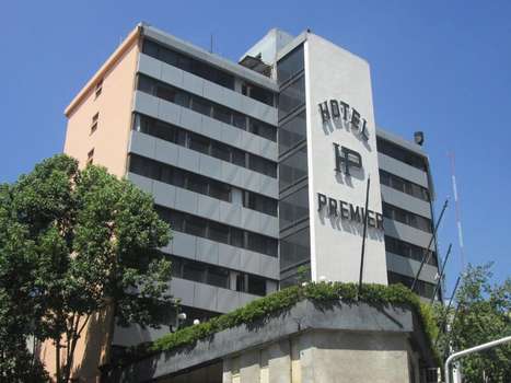www.hotel-premier.com