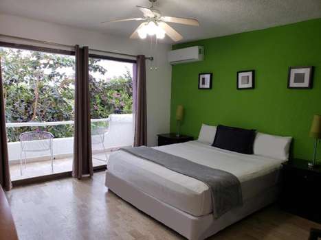 www.hotelgreen16.com