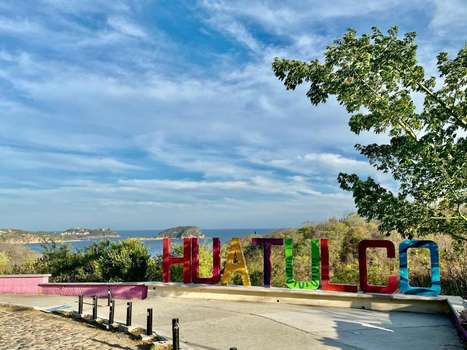 www.hotelcoralbluehuatulco.com