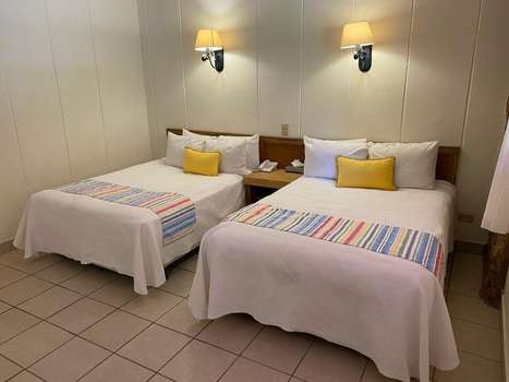 www.hoteloasis.com