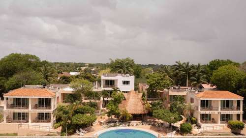 www.villasbakalar.com