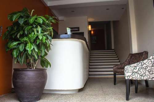 www.hotelmayis.com