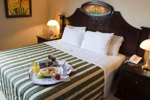 www.hotelcasinoplaza.mx