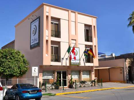 www.zafrahotel.com