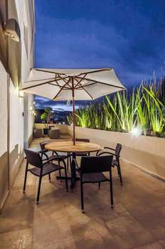 www.hotelzenith.com.mx