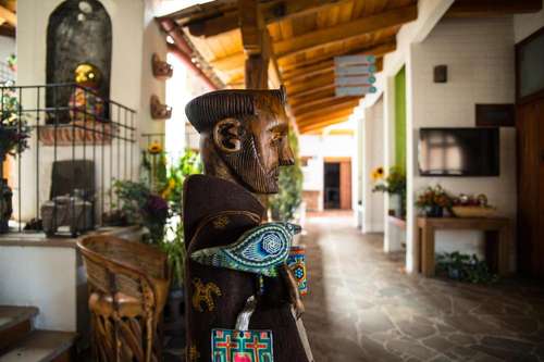 www.hotellacasona.com