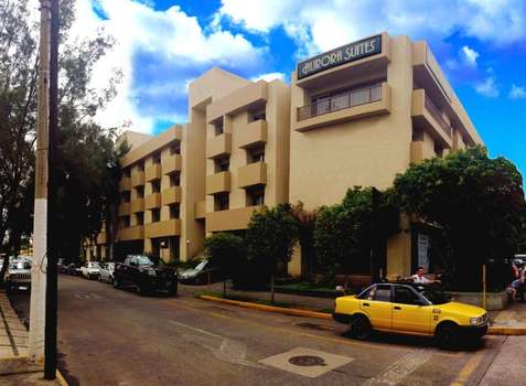www.aurorasuites.com.mx