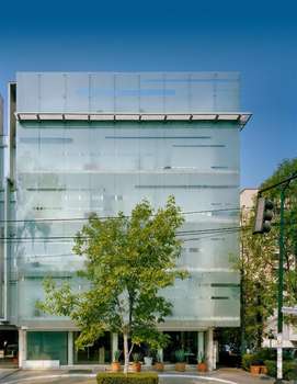 www.hotelhabita.com